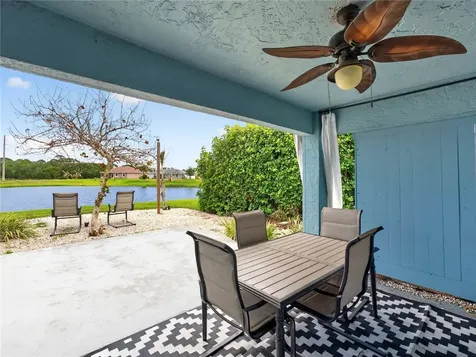 531 High Hawk Circle Vero Beach FL 32962