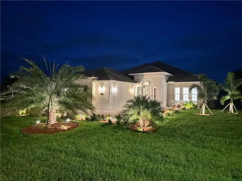 560 Stoney Brook Farm Court Vero Beach FL 32968