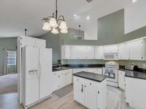 1246 41st Avenue Vero Beach FL 32960