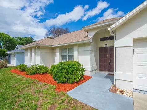 1246 41st Avenue Vero Beach FL 32960