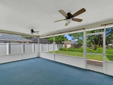 1246 41st Avenue Vero Beach FL 32960