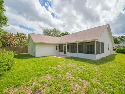 1246 41st Avenue Vero Beach FL 32960