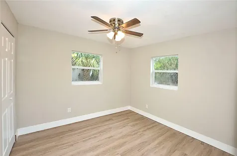 355 6th Road SW Vero Beach FL 32962