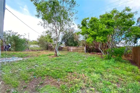 355 6th Road SW Vero Beach FL 32962