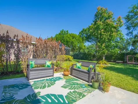 521 N Valencia Circle SW Vero Beach FL 32968