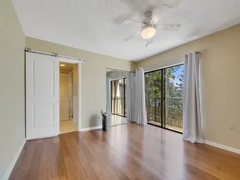 375 S Waverly Place Vero Beach FL 32960