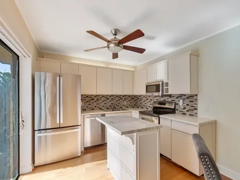 375 S Waverly Place Vero Beach FL 32960