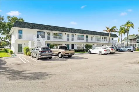 2800 Indian River Boulevard Vero Beach FL 32960