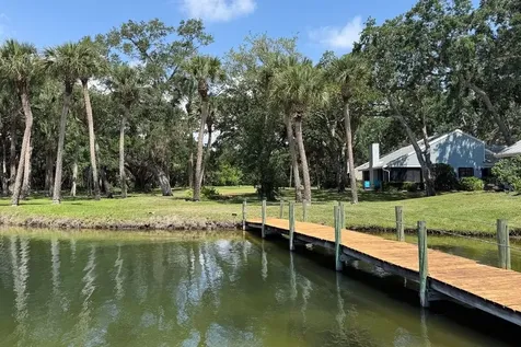 9735 N Marina Drive Sebastian FL 32958