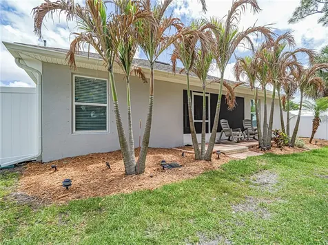 261 Midvale Terrace Sebastian FL 32958