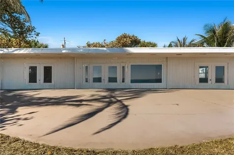 9556 Doubloon Drive Vero Beach FL 32963