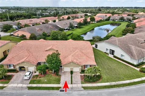 6500 Oxford Circle Vero Beach FL 32966