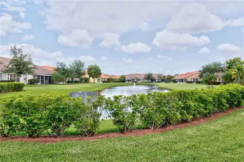 6500 Oxford Circle Vero Beach FL 32966