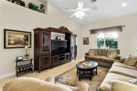 6500 Oxford Circle Vero Beach FL 32966
