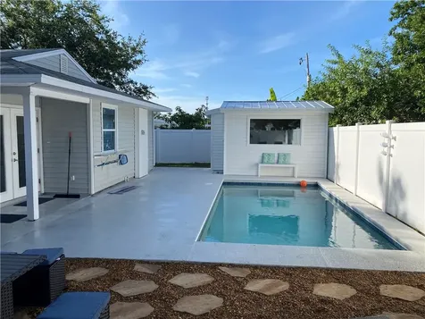 1510 3rd Court Vero Beach FL 32960