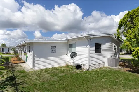 782 Lark Drive Barefoot Bay FL 32976