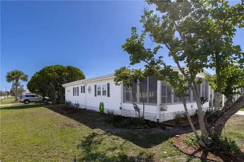 782 Lark Drive Barefoot Bay FL 32976