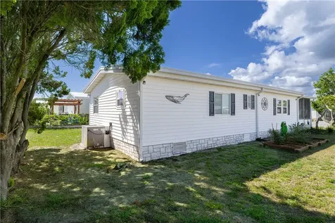 782 Lark Drive Barefoot Bay FL 32976