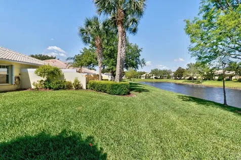 5550 Dominica Street Vero Beach FL 32967