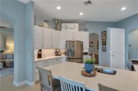 660 Tangelo Circle SW Vero Beach FL 32968
