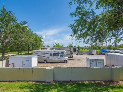 660 Tangelo Circle SW Vero Beach FL 32968