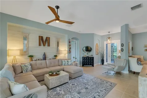 660 Tangelo Circle SW Vero Beach FL 32968