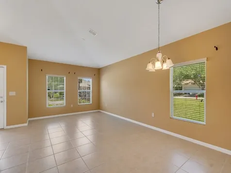 203 Briarcliff Circle Sebastian FL 32958