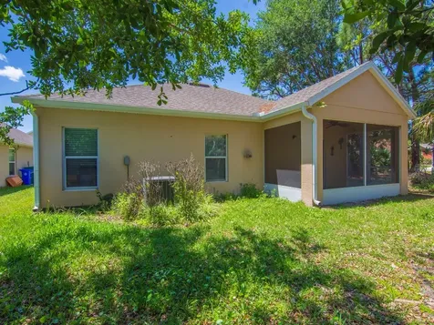 203 Briarcliff Circle Sebastian FL 32958