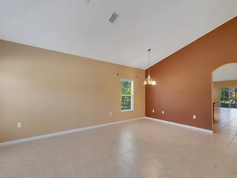 203 Briarcliff Circle Sebastian FL 32958