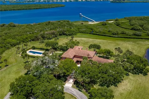 2350 Quay Dock Road Vero Beach FL 32967