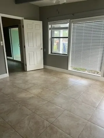 405 27th Court Vero Beach FL 32968