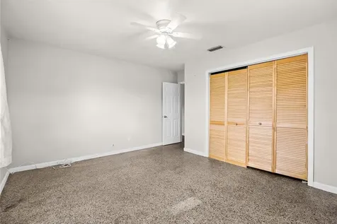 4107 18th Place Vero Beach FL 32960