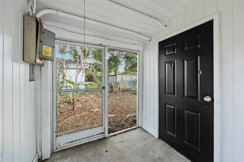 4107 18th Place Vero Beach FL 32960