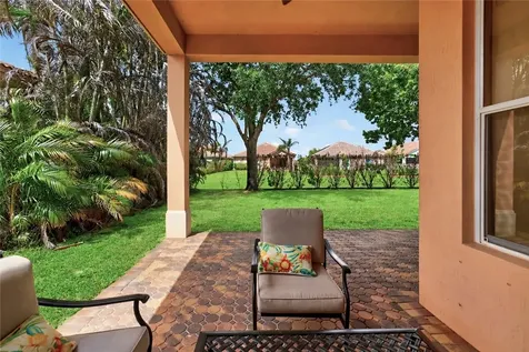 1767 Belmont Circle SW Vero Beach FL 32968