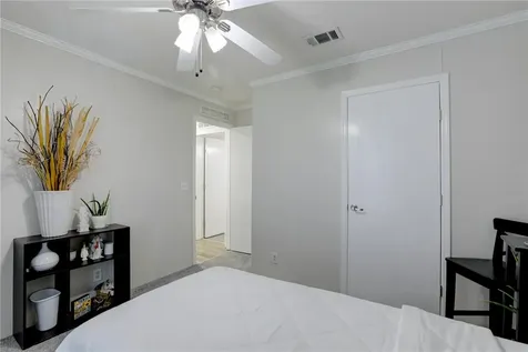 926 Oriole Circle Barefoot Bay FL 32976