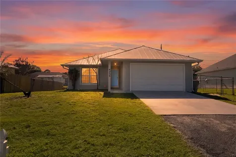 8255 102nd Avenue Vero Beach FL 32967