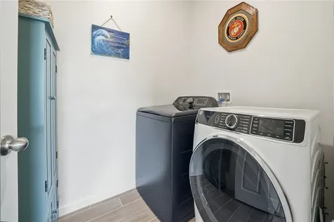 5285 2nd Manor Vero Beach FL 32968