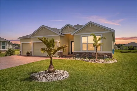5285 2nd Manor Vero Beach FL 32968
