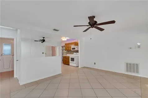1545 Highland Avenue Vero Beach FL 32960