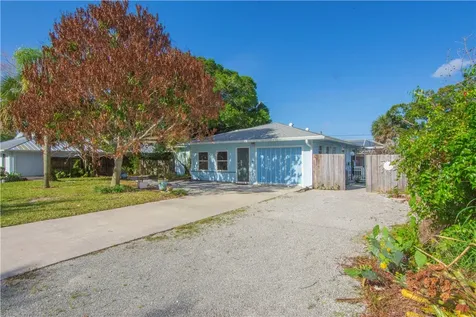 1545 Highland Avenue Vero Beach FL 32960