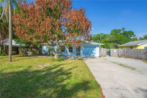 1545 Highland Avenue Vero Beach FL 32960
