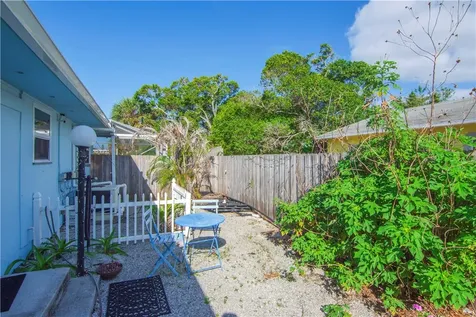 1545 Highland Avenue Vero Beach FL 32960