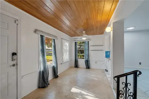 1545 Highland Avenue Vero Beach FL 32960