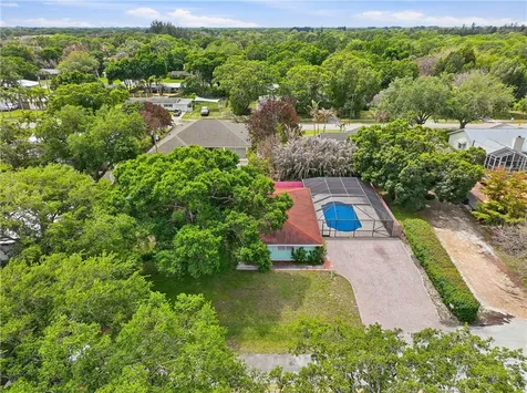 2115 15th Place Vero Beach FL 32960