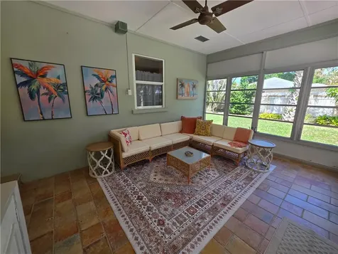 843 22nd Place Vero Beach FL 32960