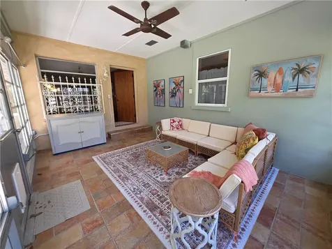 843 22nd Place Vero Beach FL 32960
