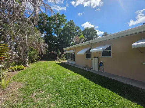 843 22nd Place Vero Beach FL 32960