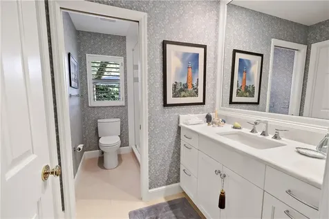 4371 2nd Square SW Vero Beach FL 32968