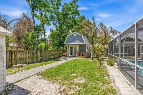 2821 21st Lane Vero Beach FL 32960