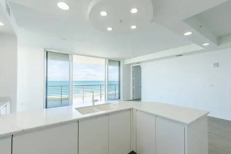 4802 N. Highway A1a North Hutchinson Island FL 34949